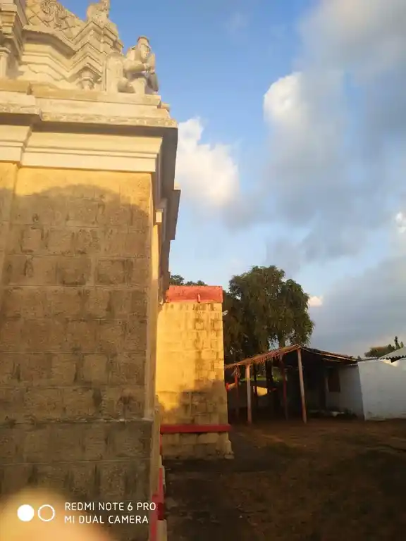 Arulmigu Karivaratharajaperumal Temple, Thottipalayam - 641402 அருள்மிகுகரிவரதராஜப்பெருமாள் திருக்கோயில், Thottipalayam - 641402, Coimbatore - Ancient Temple Architecture and History Image 2