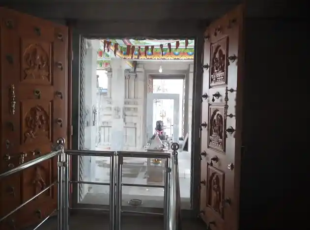 Arulmigu Kariya Kaliamman Temple, Neruperichal - 638103 அருள்மிகு கரியகாளியம்மன் திருக்கோயில், நெருப்பெரிச்சல் - 638103, Tiruppur - Ancient Temple Architecture and History Image 3