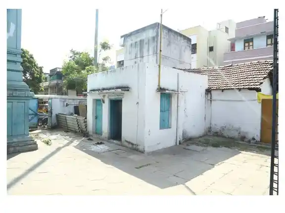 Arulmigu Kariya Manikka Perumal Temple, Ayanavaram, Chennai - 600023 அருள்மிகு கரியமாணிக்க பெருமாள் திருக்கோயில், அயனாவரம், சென்னை - 600023, Chennai - Ancient Temple Architecture and History Image 3