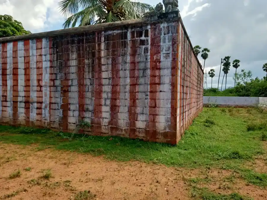 Arulmigu Kariya Manikka Perumal Temple, Edaikal, Edaikal - 627602 அருள்மிகு கரிய மாணிக்கப் பெருமாள் திருக்கோயில், இடைகால், இடைகால் - 627602, Tirunelveli - Ancient Temple Architecture and History Image 6