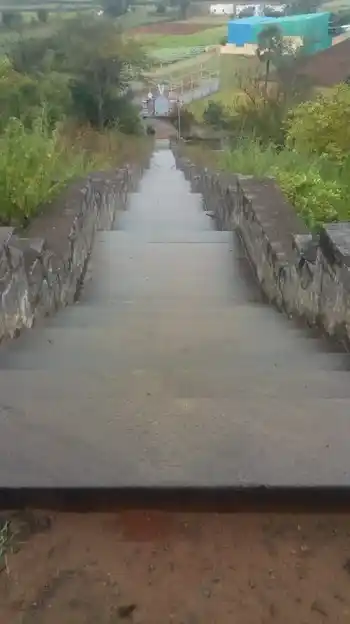 Arulmigu Kariya Perumal Temple, Gobinathapuram - 636302 Arulmigu Kariya Perumal Temple, Gobinathapuram - 636302, Salem - Ancient Temple Architecture and History Image 3