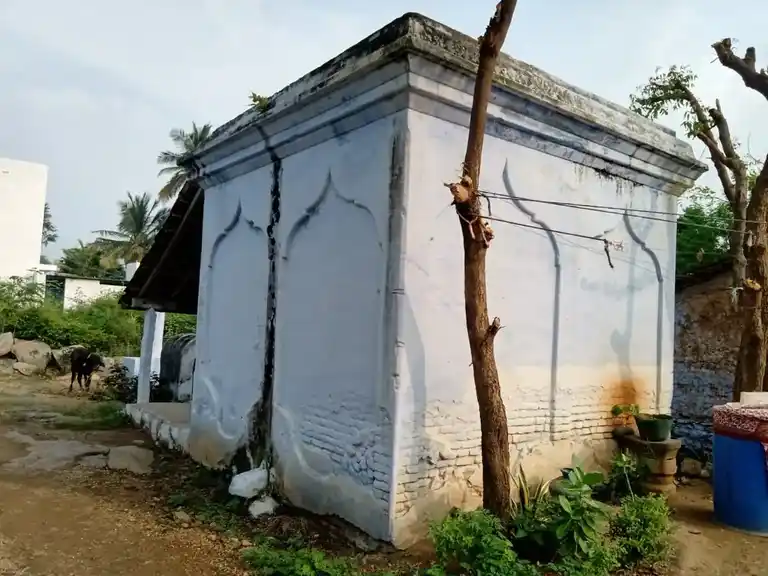 Arulmigu Kariya Perumal Temple, Namagiripettai - 637406 அருள்மிகு கரிய பெருமாள் திருக்கோயில், Namagiripettai - 637406, Namakkal - Ancient Temple Architecture and History Image 3