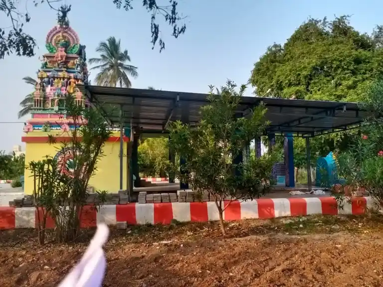 Arulmigu Kariya Perumal Temple, Veppampatti - 636903 அருள்மிகு கரிய பெருமாள் திருக்கோயில், Veppampatti - 636903, Dharmapuri - Ancient Temple Architecture and History Image 5