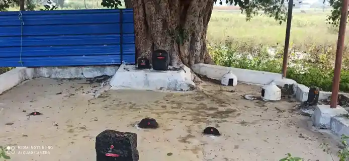 Arulmigu Kariyakaaliamman Temple, Ennamangalam - 638501