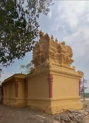 Arulmigu Kariyakali Amman Temple, Kannamanaickanoor - 642154 அருள்மிகு கரியகாளியம்மன் திருக்கோயில், Kannamanaickanoor - 642154, Tiruppur - Ancient Temple Architecture and History Image 2