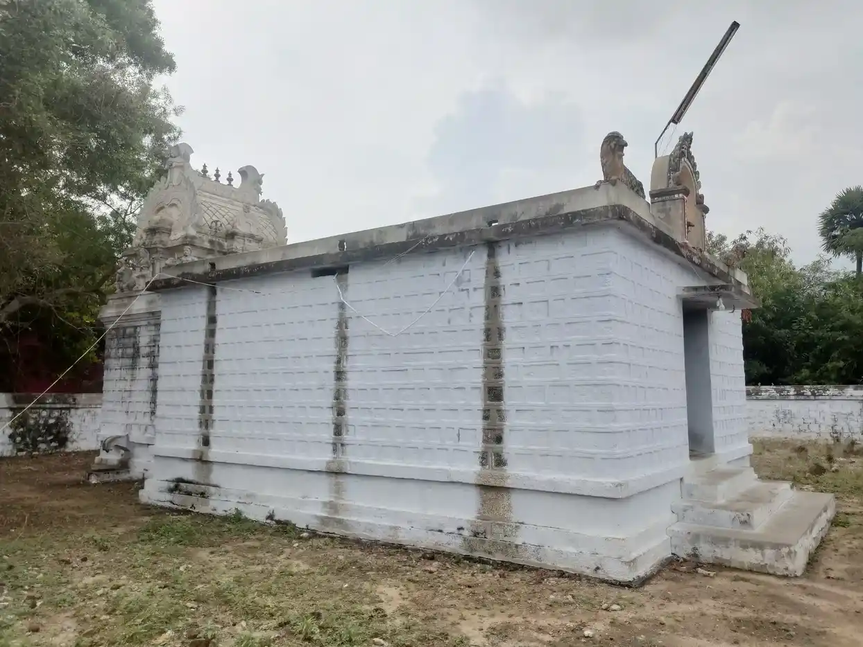 Arulmigu Kariyakaliamman Kandiamman Temple, Marudurai - 638108 அருள்மிகு கரியகாளியம்மன் கண்டியம்மன் கருப்பண்ணசாமி திருக்கோயில், Marudurai - 638108, Tiruppur - Ancient Temple Architecture and History Image 4