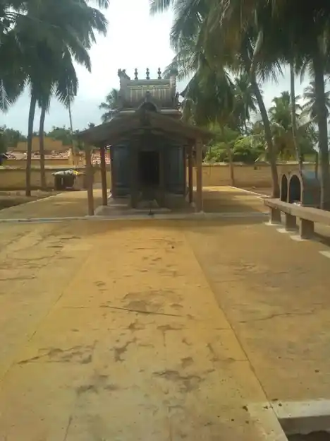 Arulmigu Kariyakaliamman Temple, Agrahara Kunnathur - 637213 அருள்மிகு கரியகாளியம்மன் திருக்கோயில், அக்ரஹார குன்னத்துர் - 637213, Namakkal - Ancient Temple Architecture and History Image 4