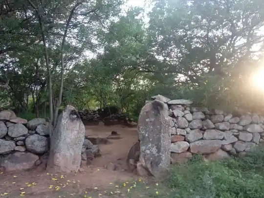 Arulmigu Kariyakaliamman Temple, Deepalapatti - 642132 Arulmigu Kariyakaliamman டெம்ப்லே, Deepalapatti - 642132, Tiruppur - Ancient Temple Architecture and History Image 3