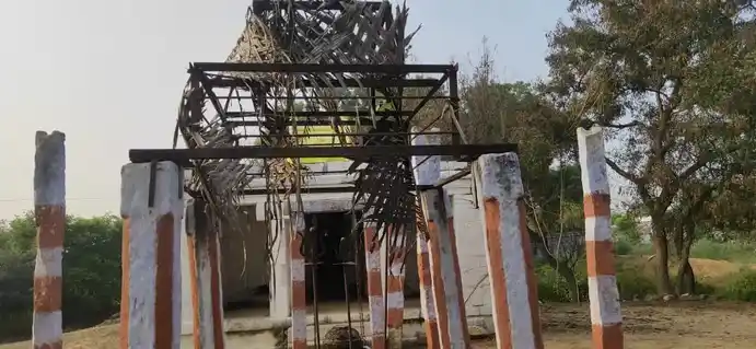 Arulmigu Kariyakaliamman Temple, Karumanur - 637503 அருள்மிகு கரியகாளியம்மன் திருக்கோயில், Karumanur - 637503, Namakkal - Ancient Temple Architecture and History Image 3