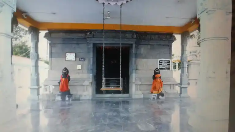 Arulmigu Kariyakaliamman Temple, Nathakadaiyur - 638108 அருள்மிகு கரியகாளியம்மன் திருக்கோயில், நத்தக்காடையூர் - 638108, Tiruppur - Ancient Temple Architecture and History Image 5