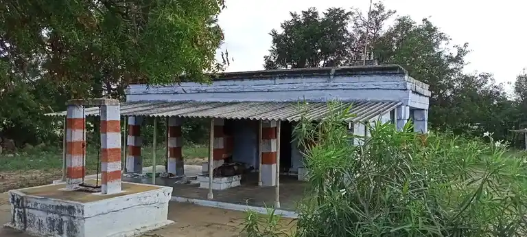 Arulmigu Kariyakaliamman Temple, Nathamedu, Padaveedu - 637303 அருள்மிகு கரியகாளியம்மன் திருக்கோயில், நத்தமேடு, படைவீடு - 637303, Namakkal - Ancient Temple Architecture and History Image 3