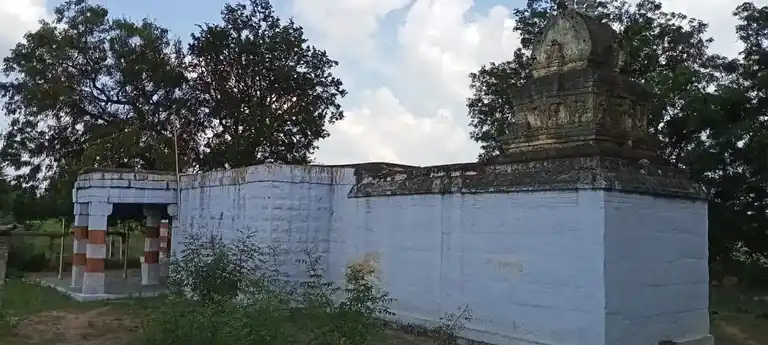 Arulmigu Kariyakaliamman Temple, Nathamedu, Padaveedu - 637303 அருள்மிகு கரியகாளியம்மன் திருக்கோயில், நத்தமேடு, படைவீடு - 637303, Namakkal - Ancient Temple Architecture and History Image 5