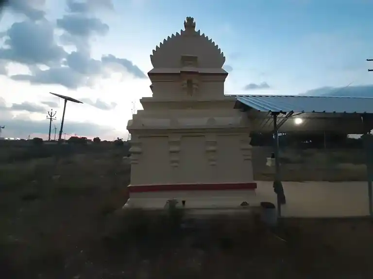 Arulmigu Kariyakaliamman Temple, Shangaramdamplayam - 638706 அருள்மிகு கரியகாளியம்மன் திருக்கோயில், Shangaramdamplayam - 638706, Tiruppur - Ancient Temple Architecture and History Image 3