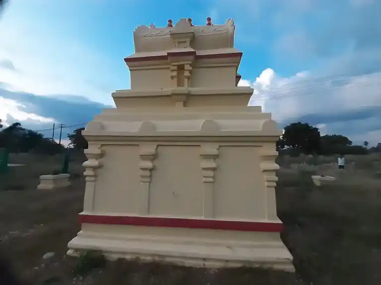 Arulmigu Kariyakaliamman Temple, Shangaramdamplayam - 638706 அருள்மிகு கரியகாளியம்மன் திருக்கோயில், Shangaramdamplayam - 638706, Tiruppur - Ancient Temple Architecture and History Image 4