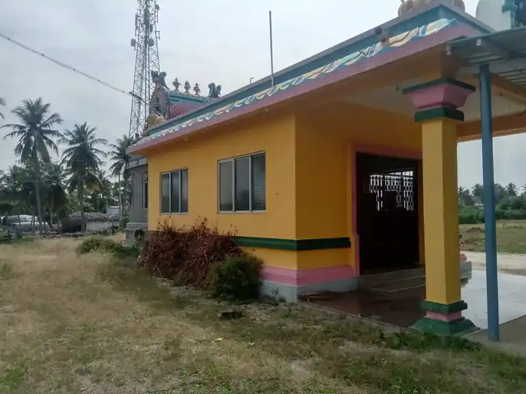 Arulmigu Kariyakaliamman Temple, Thuthipalayam, Kuthanatham - 637503 அருள்மிகு கரியகாளியம்மன் திருக்கோயில், Thuthipalayam, Kuthanatham - 637503, Namakkal - Ancient Temple Architecture and History Image 5