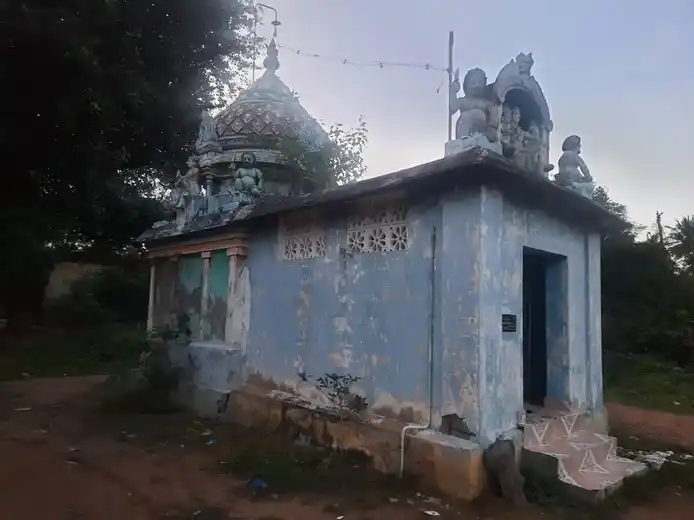 Arulmigu Kariyalagar Iyyanar Poniyamman Pethaperumal Vagayara Temple, Karikkottai - 614013 அருள்மிகு காரியழகர் அய்யனார் பெத்தப்பெருமாள் வகையறா திருக்கோயில், Karikkottai - 614013, Thiruvarur - Ancient Temple Architecture and History Image 5