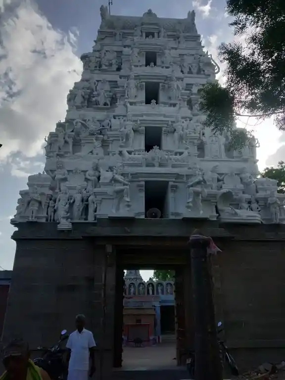 Arulmigu Kariyamalazhagar Temple, Panthalkudi - 626113 அருள்மிகு கரியமால் அழகர் திருக்கோயில், Panthalkudi - 626113, Virudhunagar - Ancient Temple Architecture and History Image 7