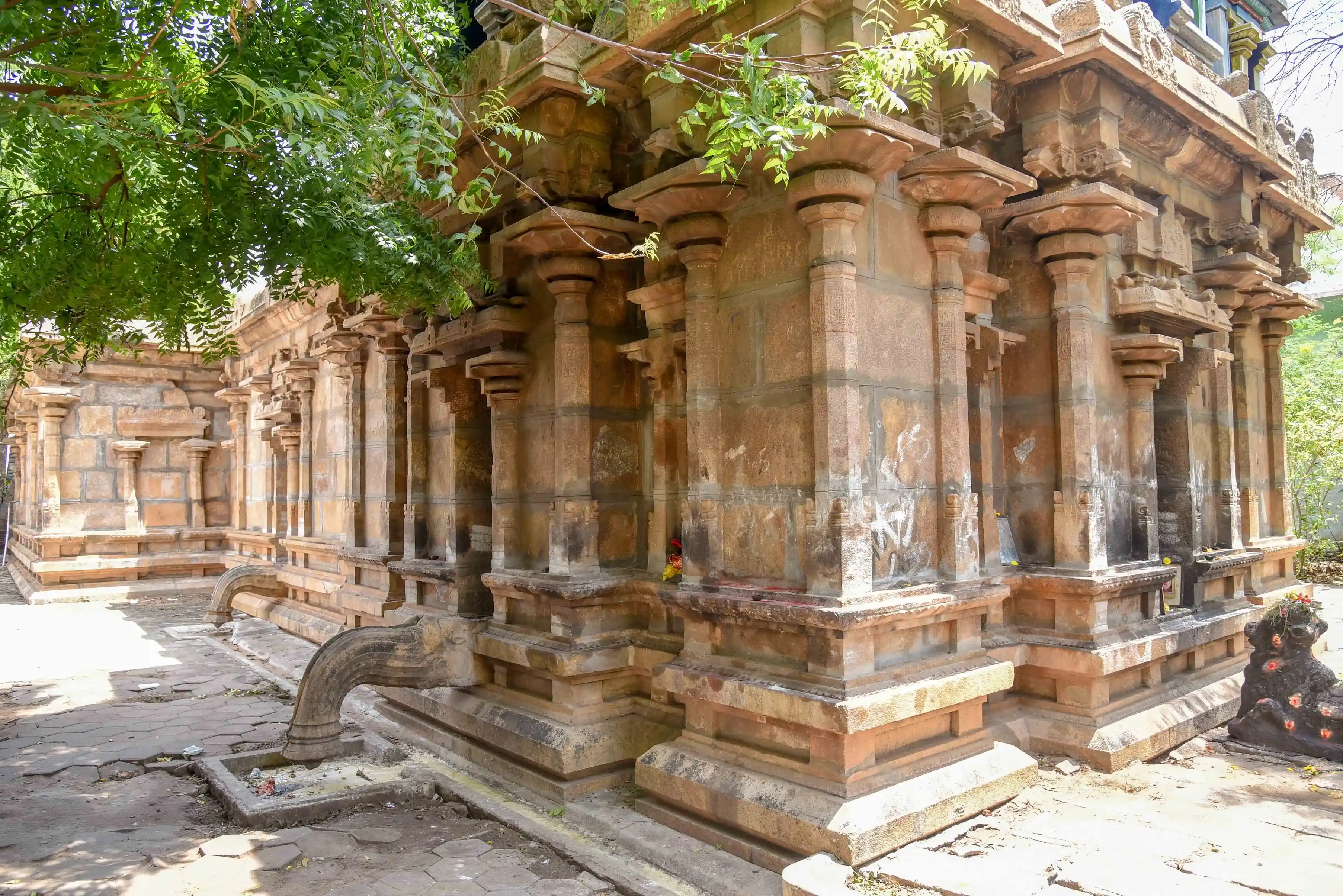 Arulmigu Kariyamalishwarar Temple, Neelagriswarar Thope, Thiruchirappalli - 620005