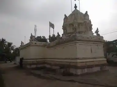 Arulmigu Kariyamanicka Perumal Temple, Kizhkodungallur - 604401 அருள்மிகு கரியமாணிக்கப்பெருமாள் திருக்கோயில், Kizhkodungallur - 604401, Tiruvannamalai - Ancient Temple Architecture and History Image 6