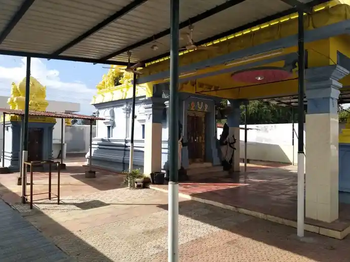 Arulmigu Kariyamanicka Perumal Temple, Ladavaram - 632503 அருள்மிகு கரியமாணிக்க பெருமாள் திருக்கோயில், லாடாவரம் - 632503, Ranipet - Ancient Temple Architecture and History Image 3