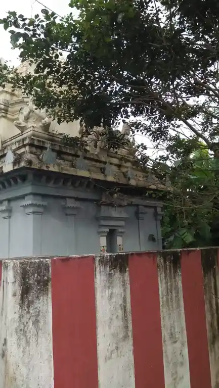Arulmigu Kariyamanicka Perumal Temple, Othikkadu - 602001 அருள்மிகு கரியமாணிக்கப்பெருமாள் திருக்கோயில், ஒதிக்காடு - 602001, Tiruvallur - Ancient Temple Architecture and History Image 2