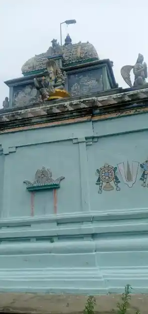 Arulmigu Kariyamanicka Perumal Temple, Periyakarumbur - 602001 அருள்மிகு கரியமாணிக்கப்பெருமாள் திருக்கோயில், பெரியகரும்பூர் - 602001, Tiruvallur - Ancient Temple Architecture and History Image 4