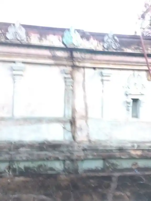 Arulmigu Kariyamanickaperumal Temple, Near Railway Station, Panpakkam - 601206 அருள்மிகு கரியமாணிக்கப்பெருமாள் திருக்கோயில், பண்பாக்கம் இரயில்வேகேட் அருகில், பண்பாக்கம் - 601206, Tiruvallur - Ancient Temple Architecture and History Image 3