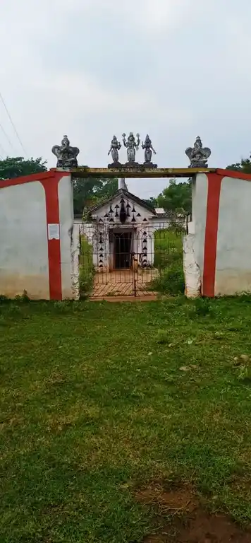 Arulmigu Kariyamanika Perumal Temple, Acharavakam, Acharavakam - 603108 அருள்மிகு கரியமாணிக்கப்பெருமாள் திருக்கோயில், Acharavakam, அச்சரவாக்கம் - 603108, Chengalpattu - Ancient Temple Architecture and History Image 5