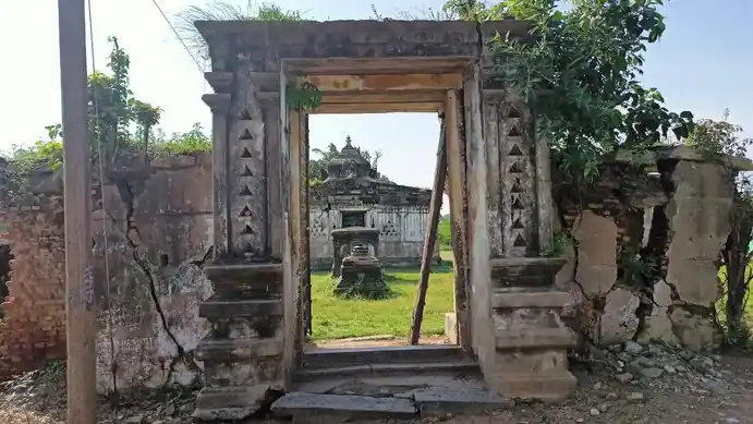 Arulmigu Kariyamanika Perumal Temple, Ammrampadu - 600069 Temple