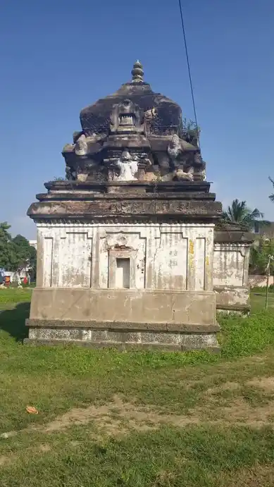 Arulmigu Kariyamanika Perumal Temple, Ammrampadu - 600069 அருள்மிகு கரியமாணிக்கப்பெருமாள் திருக்கோயில், அமரம்பேடு - 600069, Kancheepuram - Ancient Temple Architecture and History Image 5