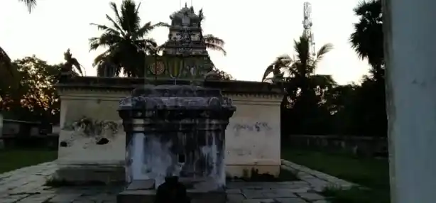 Arulmigu Kariyamanikka Perumal Temple, Alathur - 604408 அருள்மிகு கரியமாணிக்கப்பெருமாள் திருக்கோயில், Alathur - 604408, Tiruvannamalai - Ancient Temple Architecture and History Image 7