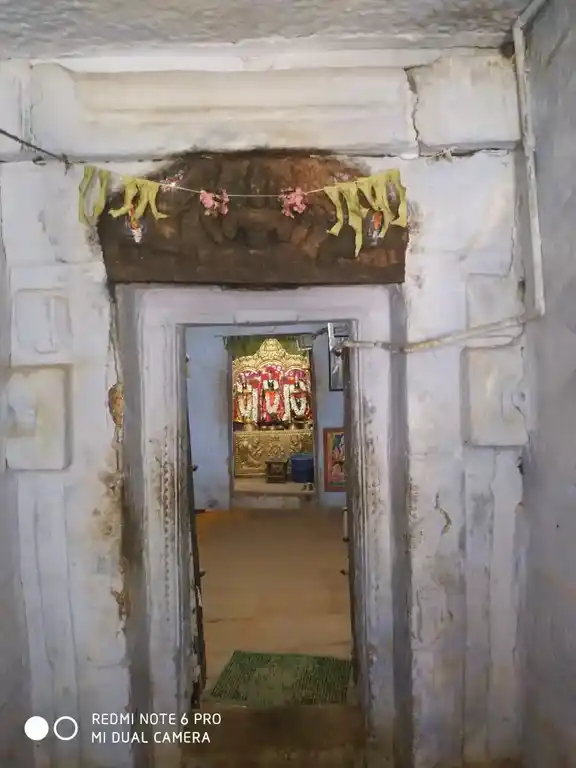 Arulmigu Kariyamanikkaperumal Temple, Police Station Backside, Karumathampatty - 641659 Arulmigu Kariyamanikkaperumal Temple, Police Station Backside, Karumathampatty - 641659, Coimbatore - Ancient Temple Architecture and History Image 2