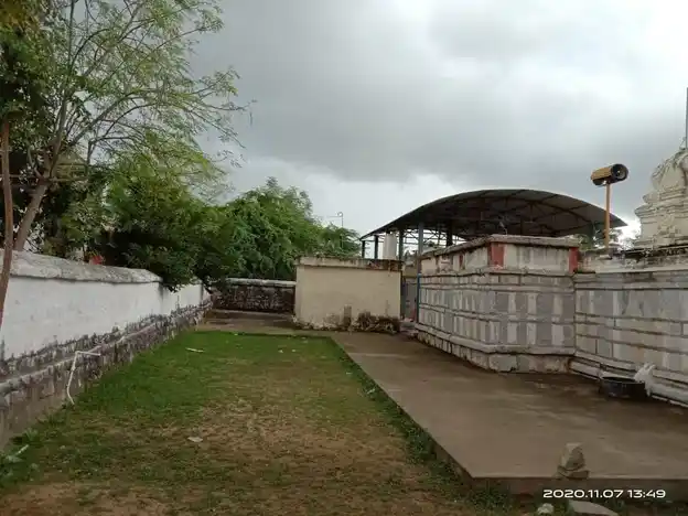 Arulmigu Kariyamanikkaswamy Temple, Karimbedu - 631207 Temple