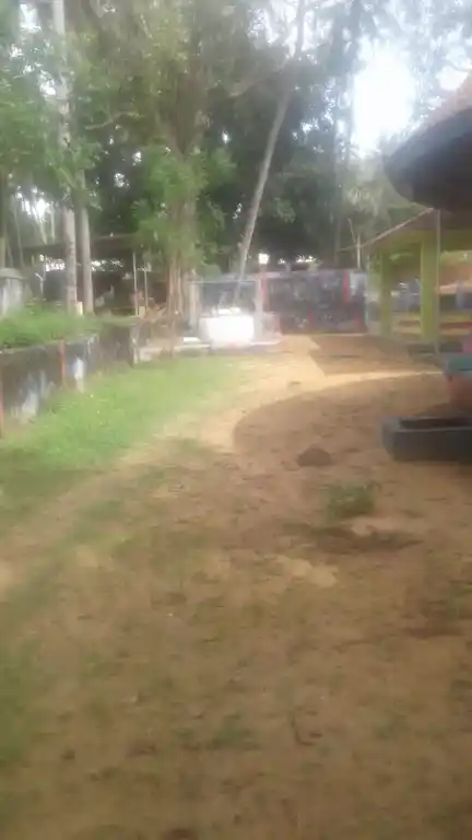 Arulmigu Kariyamanikkathazhwar Temple, Thippiramalai, Paloor - 629177 Arulmigu Kariyamanikkathazhwar Temple, Thippiramalai, பலூர் - 629177, Kanyakumari - Ancient Temple Architecture and History Image 2