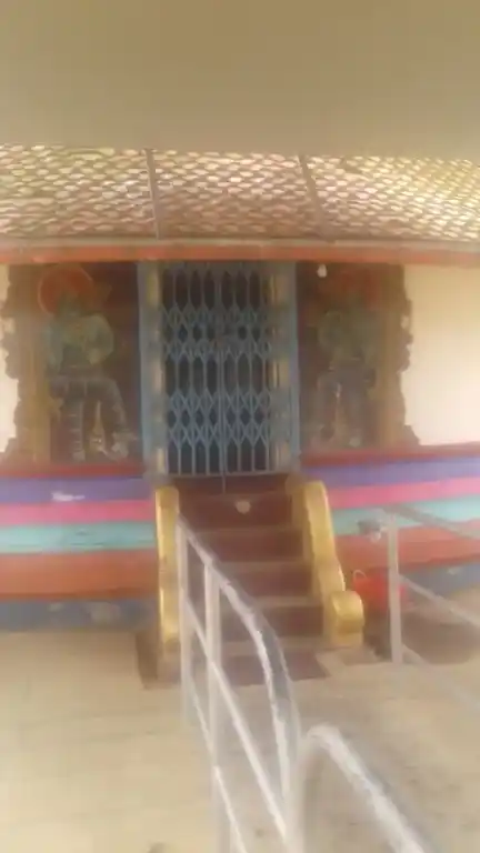 Arulmigu Kariyamanikkathazhwar Temple, Thippiramalai, Paloor - 629177 Arulmigu Kariyamanikkathazhwar Temple, Thippiramalai, பலூர் - 629177, Kanyakumari - Ancient Temple Architecture and History Image 5