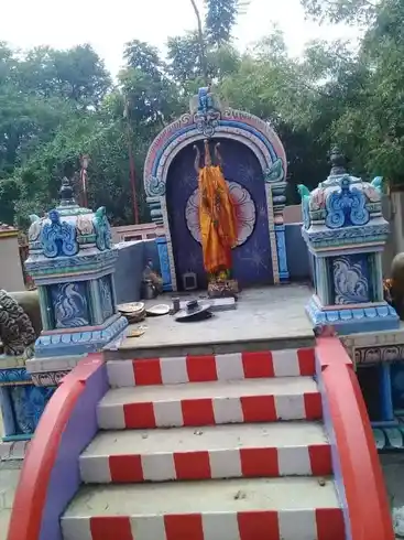 Arulmigu Kariyankattu Kaliamman Temple, Vetriyur - 630555 அருள்மிகு. கரியான்குடி காளியம்மன் திருக்கோயில், Vetriyur - 630555, Sivagangai - Ancient Temple Architecture and History Image 2