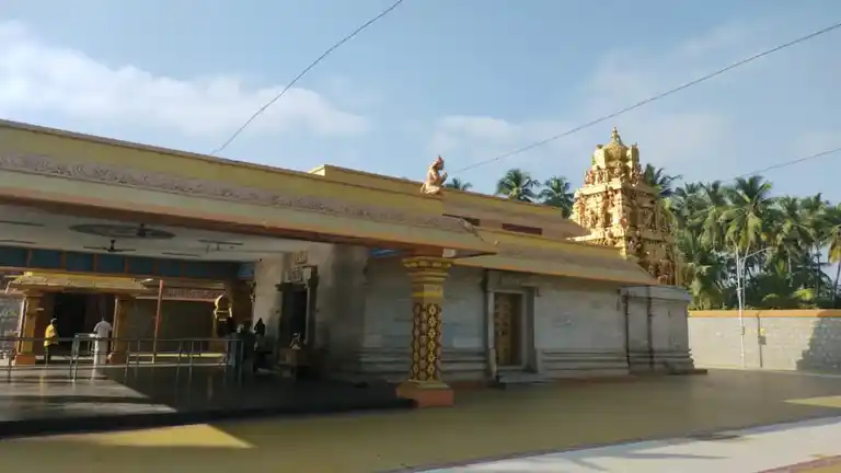 Arulmigu Kariyaperumal Kariyakaaliyamman Temple, Thiruvachi, Erode - 638052 Temple