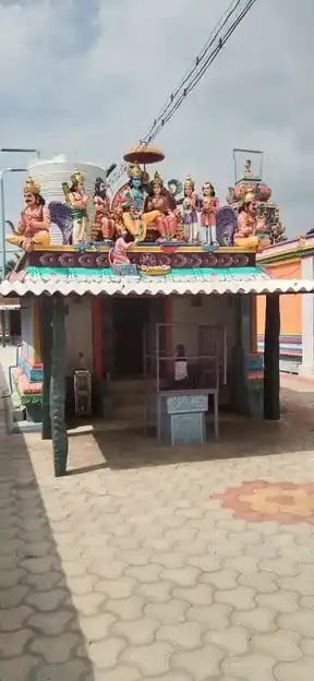 Arulmigu Kariyaperumal Temple, Attavanaipudhur - 638501 அருள்மிகு கரியபெருமாள் திருக்கோயில், Attavanaipudhur - 638501, Erode - Ancient Temple Architecture and History Image 2