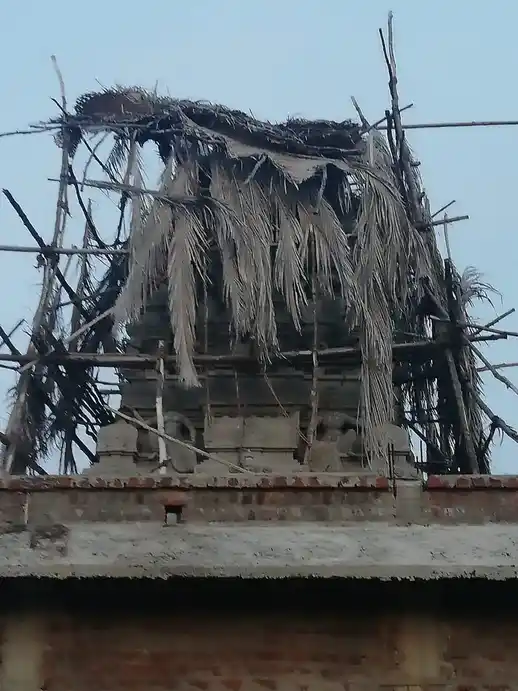 Arulmigu Kariyaperumal Temple, Govindampalayam, Thathayangarpatty - 637014 அருள்மிகு கரிய பெருமாள் திருக்கோயில், கோவிந்தம்பாளையம், Thathayangarpatty - 637014, Namakkal - Ancient Temple Architecture and History Image 4