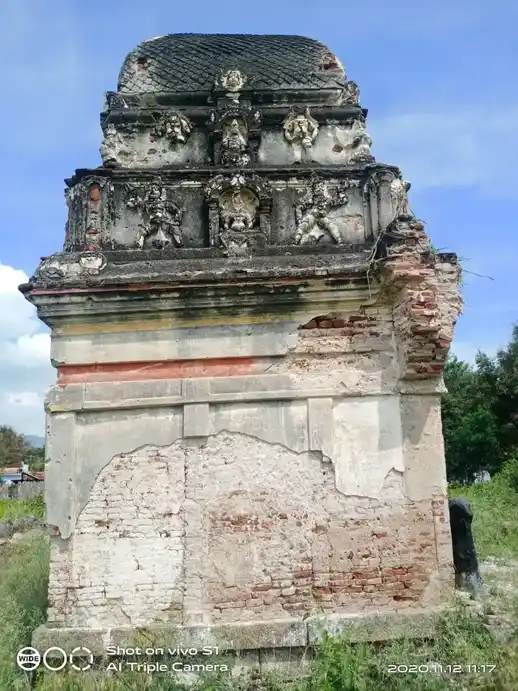 Arulmigu Kariyaperumal Temple, Kalyani - 637018 அருள்மிகு கரியபெருமாள் திருக்கோயில், கல்யாணி - 637018, Namakkal - Ancient Temple Architecture and History Image 2