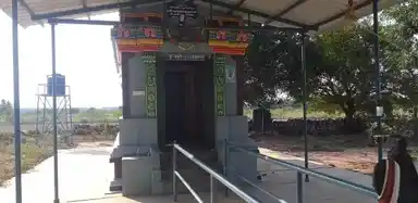 Arulmigu Kariyaperumal Temple, Kannammanaickanoor - 642154 Arulmigu Kariyaperumal Temple, Kannammanaickanoor - 642154, Tiruppur - Ancient Temple Architecture and History Image 3