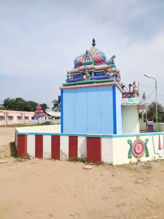 Arulmigu Kariyaperumal Temple, Karukkalvadi - 636013 அருள்மிகு கரிய பெருமாள் திருக்கோயில், Karukkalvadi - 636013, Salem - Ancient Temple Architecture and History Image 4