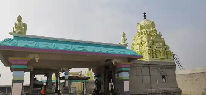 Arulmigu Kariyaperumal Temple, Karumanur - 637503 அருள்மிகு கரியபெருமாள் திருக்கோயில், Karumanur - 637503, Namakkal - Ancient Temple Architecture and History Image 2