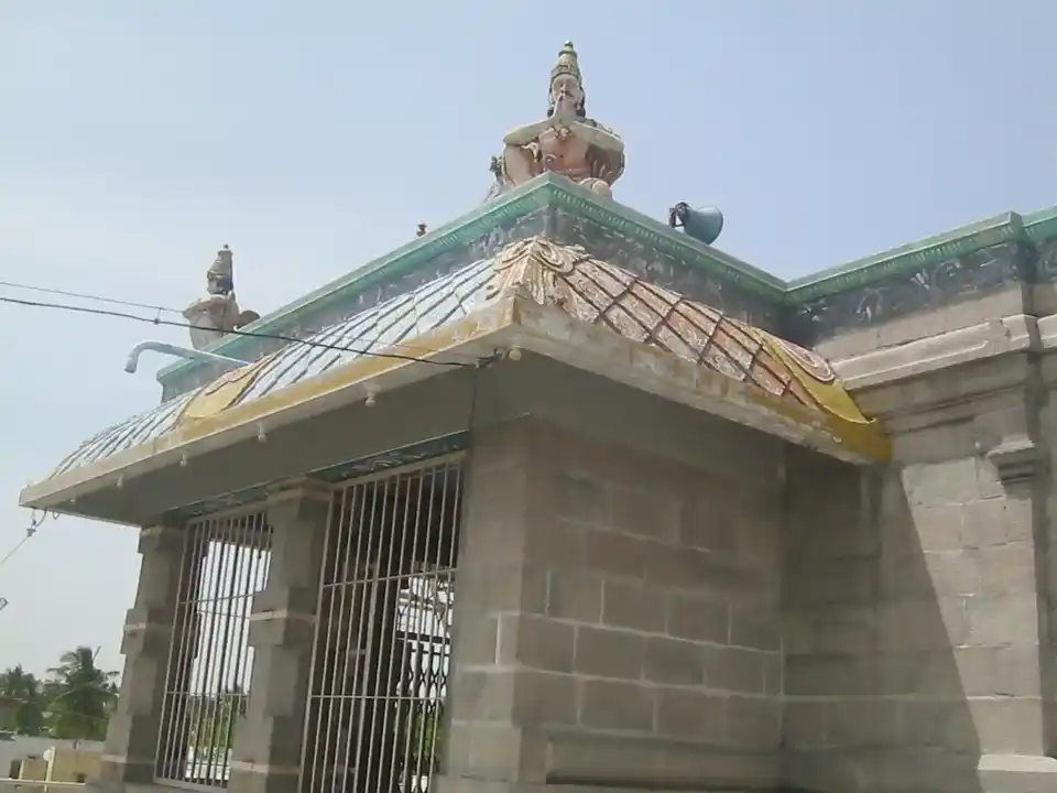 Arulmigu Kariyaperumal Temple, Karveppampatti - 637304 அருள்மிகு கரியபெருமாள் திருக்கோயில், Karveppampatti - 637304, Namakkal - Ancient Temple Architecture and History Image 3