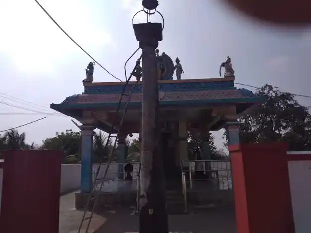 Arulmigu Kariyaperumal Temple, Kolangondai - 637503 அருள்மிகு கரியபெருமாள் திருக்கோயில், Kolangondai - 637503, Namakkal - Ancient Temple Architecture and History Image 2