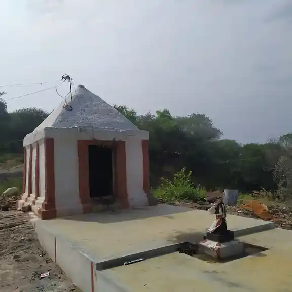 Arulmigu Kariyaperumal Temple, Kumarapalayam Amani - 638183 அருள்மிகு கரியபெருமாள் திருக்கோயில், Kumarapalayam Amani - 638183, Namakkal - Ancient Temple Architecture and History Image 3