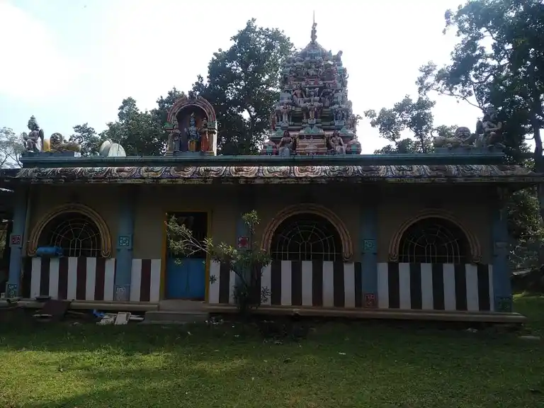 Arulmigu Kariyaramar Temple, Karadiyur - 636602 அருள்மிகு கரியராமர் திருக்கோயில், Karadiyur - 636602, Salem - Ancient Temple Architecture and History Image 4