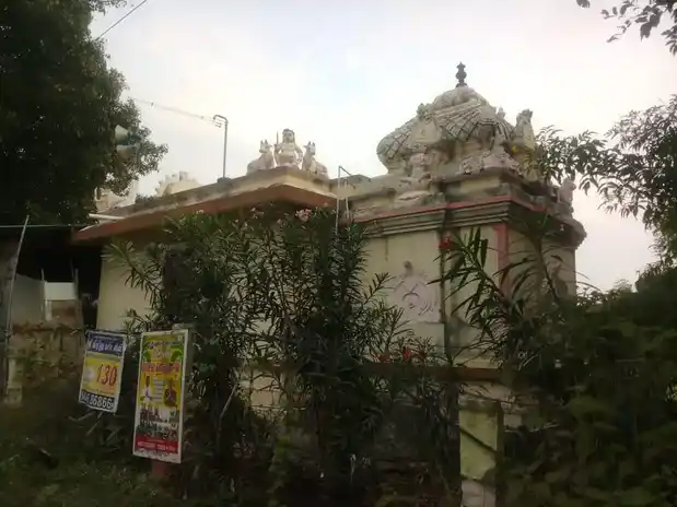 Arulmigu Karkumalaiamman Temple, Kalapatti - 641048 அருள்மிகு கற்குமலை ஆண்டவர் திருக்கோயில், களப்பட்டி - 641048, Coimbatore - Ancient Temple Architecture and History Image 4