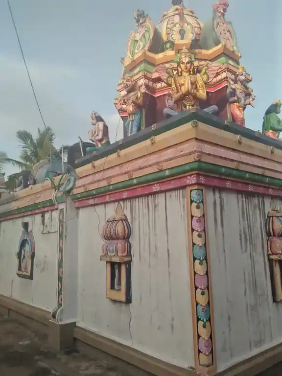 Arulmigu Karmugilvannaperumal Temple, Visur - 603402 அருள்மிகு கார்முகில் வண்ணப்பெருமாள் திருக்கோயில், Visur - 603402, Kancheepuram - Ancient Temple Architecture and History Image 2