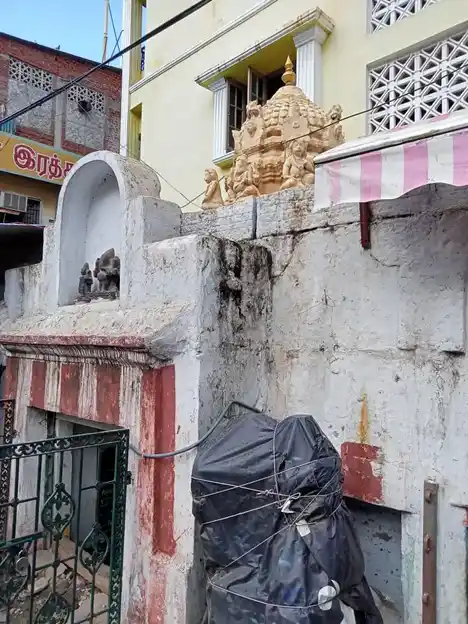 Arulmigu Karpaga Sundaravinayagar Temple, Poonga Nagar, Chennai - 600003 அருள்மிகு கற்பக சுந்தர விநாயகர் திருக்கோயில், பூங்கா நகர், சென்னை - 600003, Chennai - Ancient Temple Architecture and History Image 4